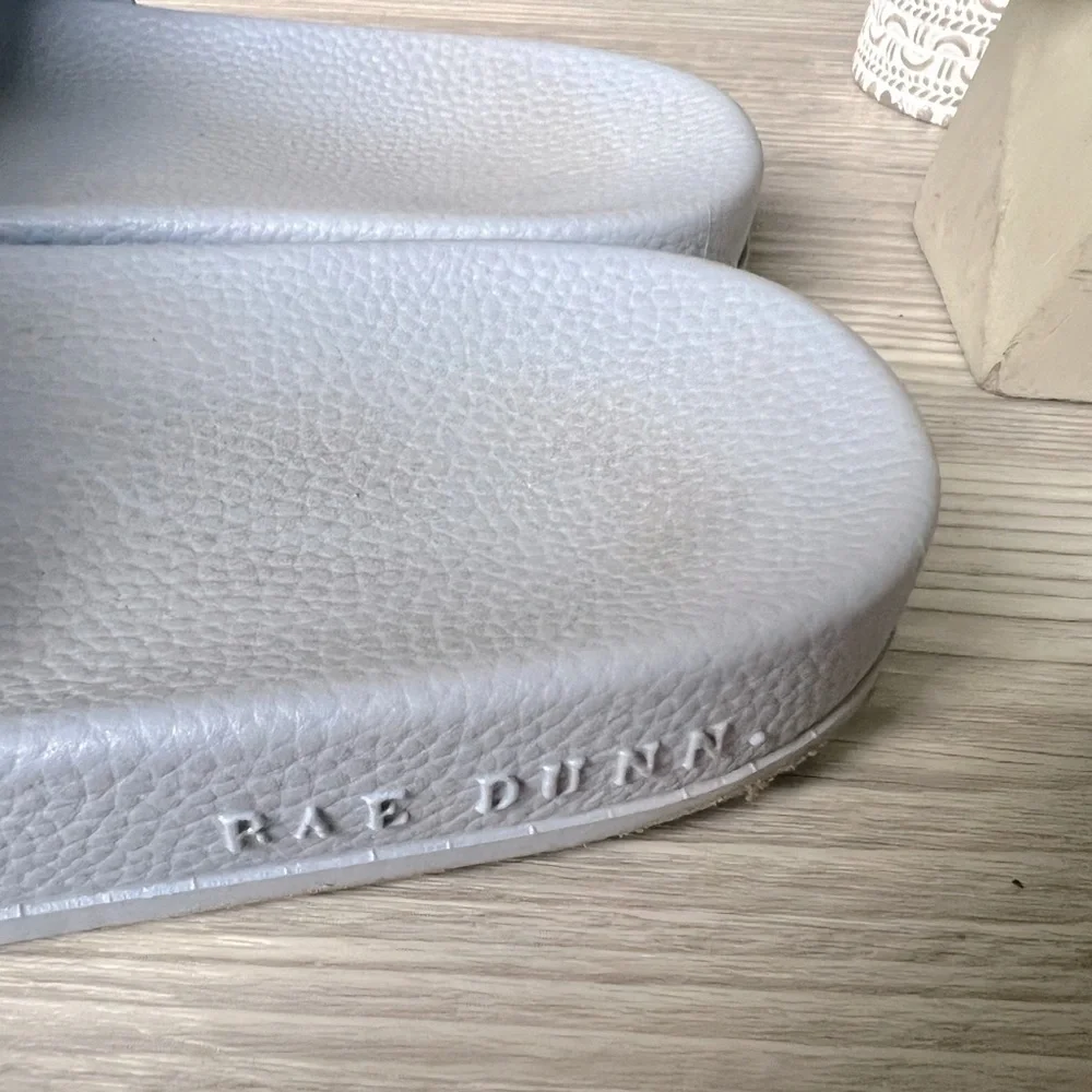 RAE DUNN inhale exhale slide sandals size 7